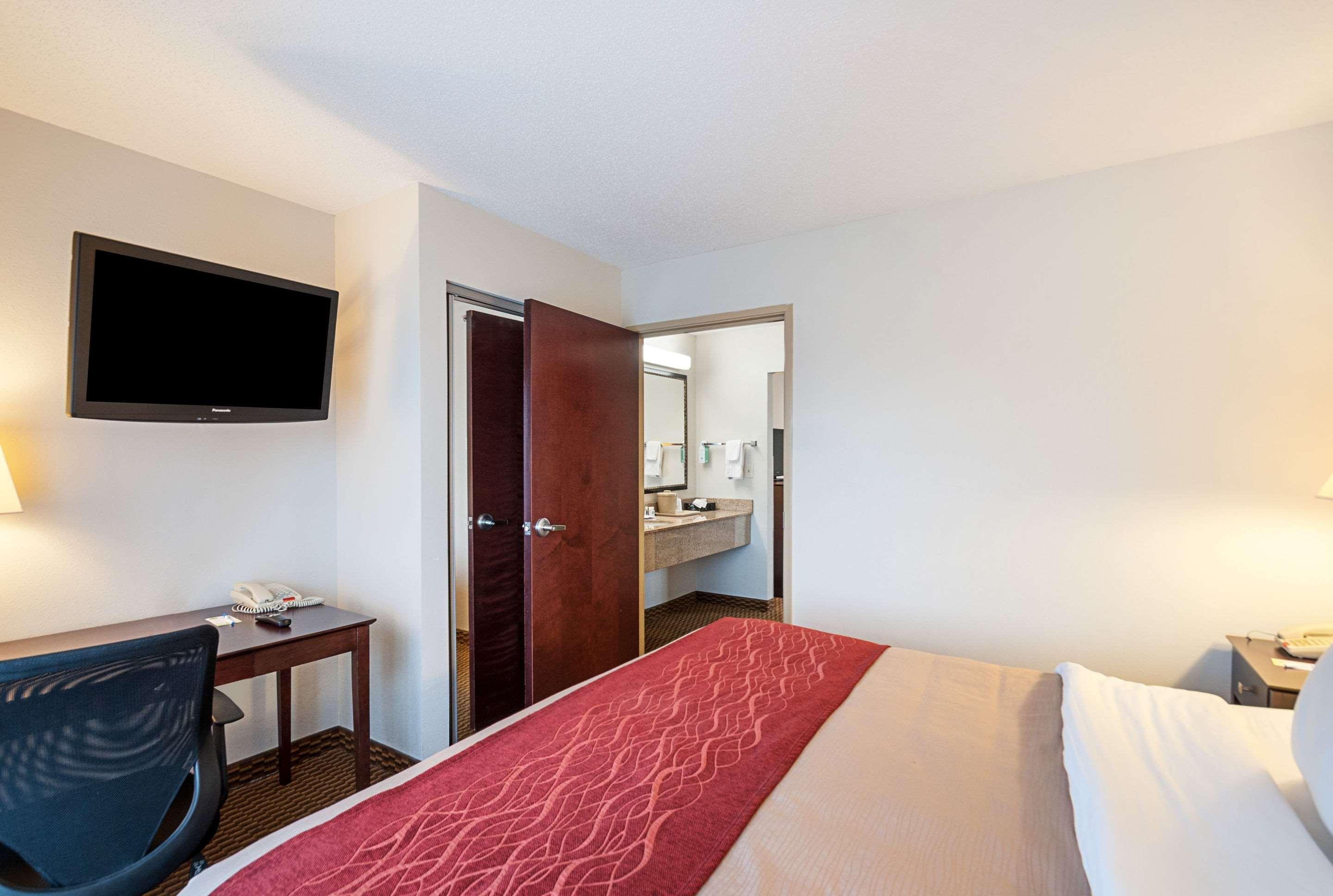 Comfort Inn & Suites Cambridge Buitenkant foto