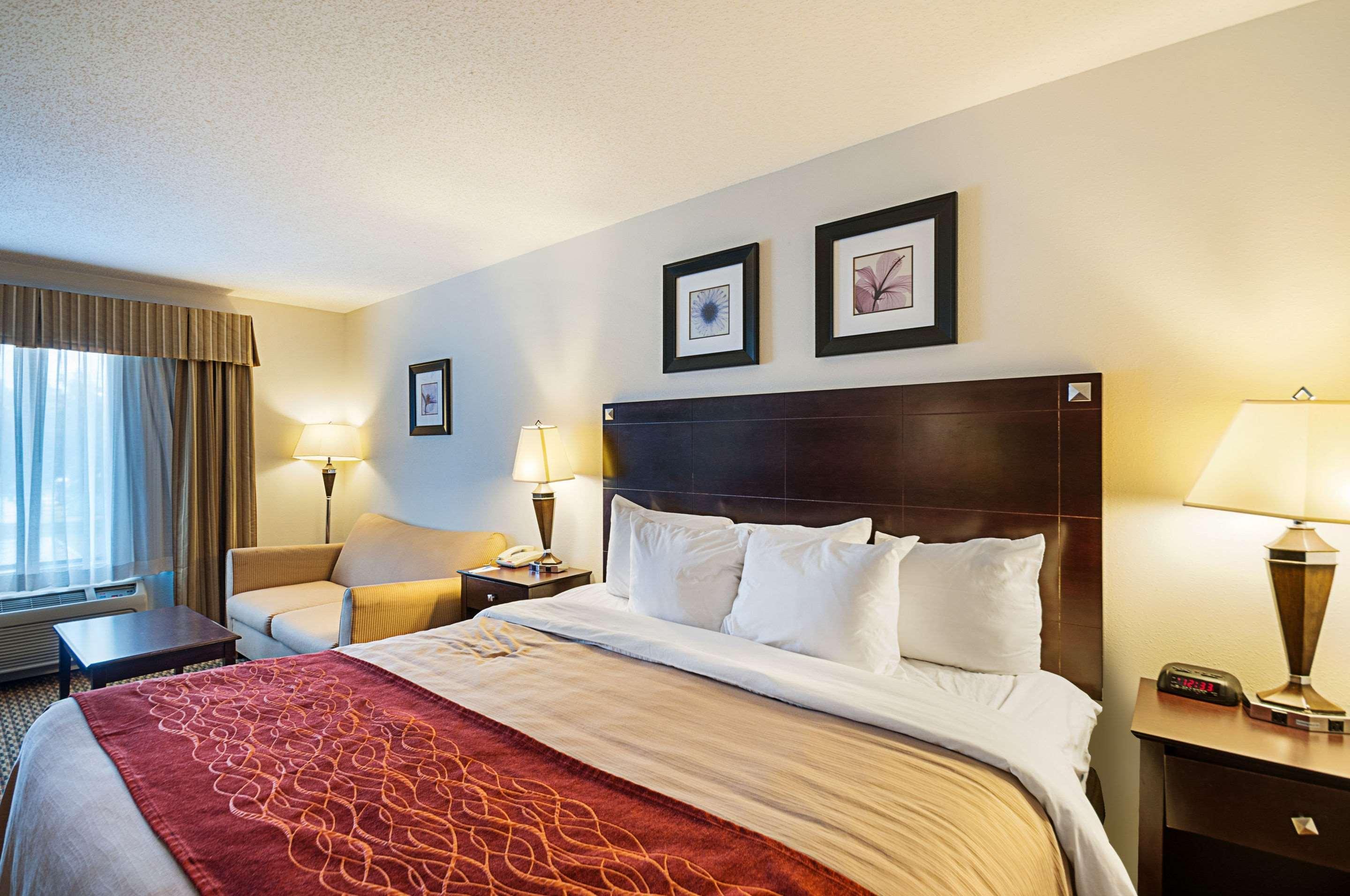 Comfort Inn & Suites Cambridge Buitenkant foto