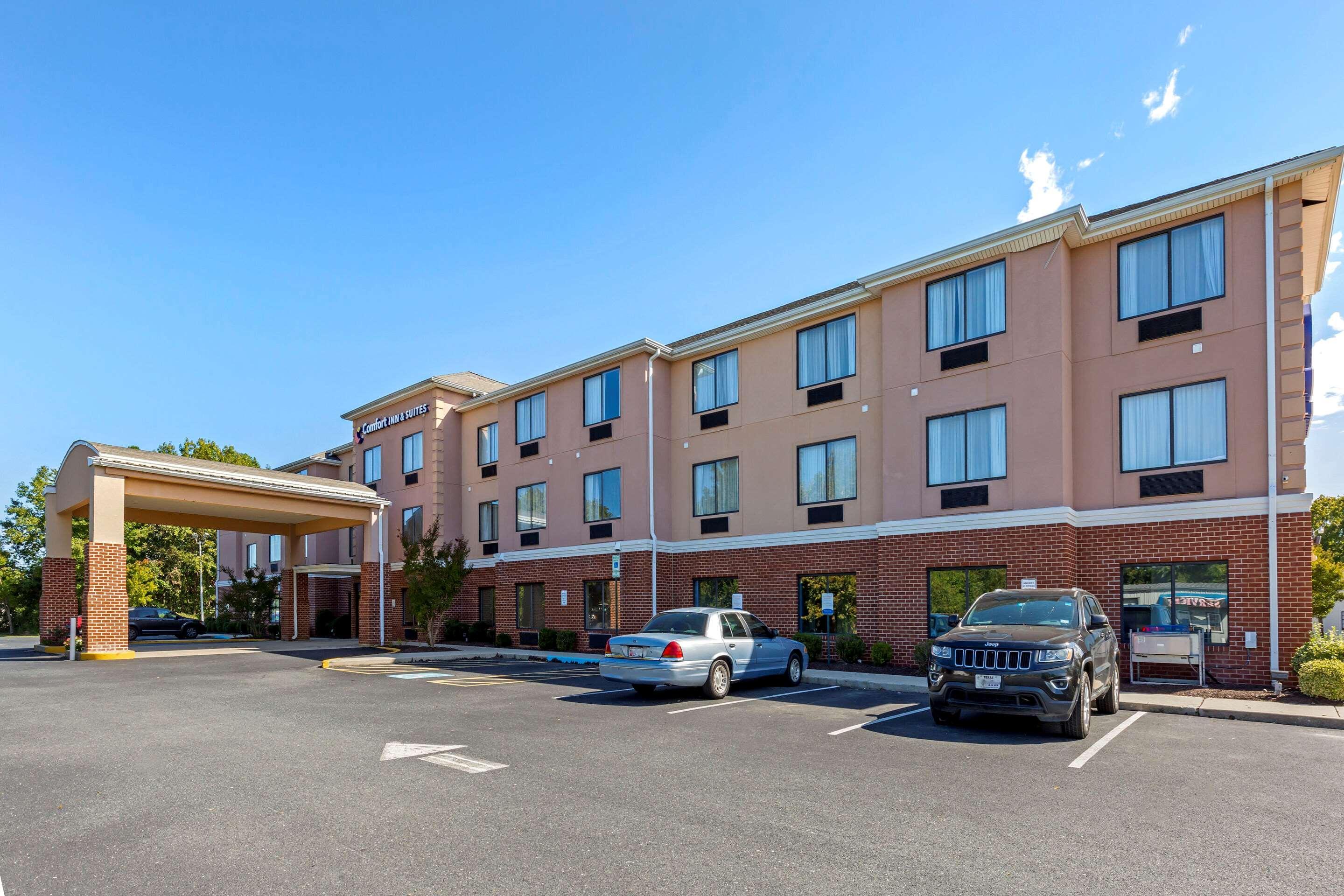 Comfort Inn & Suites Cambridge Buitenkant foto